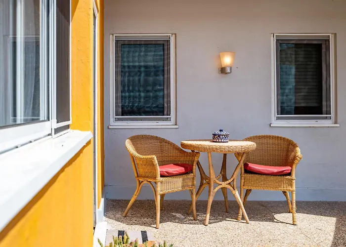 Wake Up With The Sea Breeze- House With Pool Ap3 * Lavra